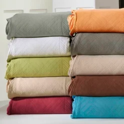 Geometric Textured Jacquard Matelass Cotton 3-Piece Bedspread Set By Blue Nile Mills 11 Geometric Textured Jacquard Matelass Cotton 3-Piece Bedspread Set By Blue Nile Mills -Home Decor Store GUEST 8b454f7a f78f 43b3 8782 31b7fb5981c2