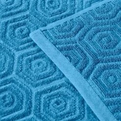 Modern Combed Cotton Honeycomb Jacquard And Solid Plush Towel Set By Blue Nile Mills -Home Decor Store GUEST a1e248d6 97e0 4543 a575 c27e1cf8a41d